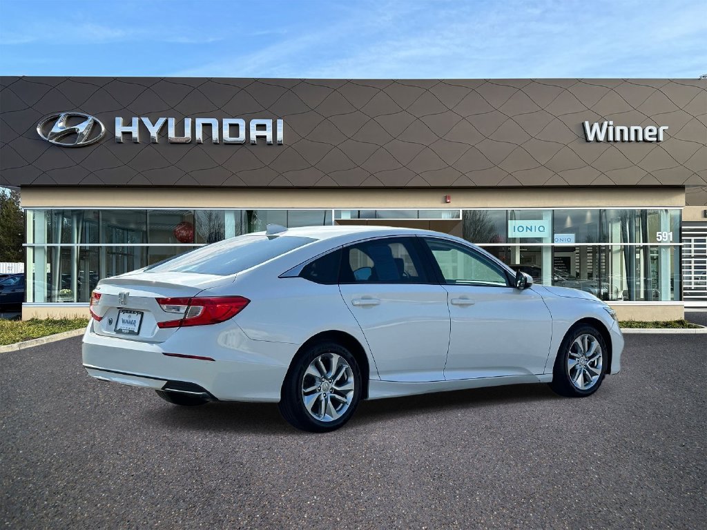 Used 2019 Honda Accord LX image 4