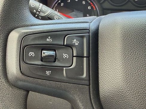 Used 2023 Chevrolet Silverado 1500 Custom AWD/4WD image 19
