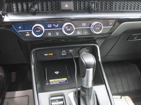 Used 2024 Honda CR-V EX-L image 12