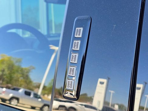Used 2020 Ford F150 Raptor w/ Equipment Group 802A Luxury AWD/4WD image 16