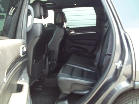 Used 2021 Jeep Grand Cherokee Limited AWD/4WD image 21
