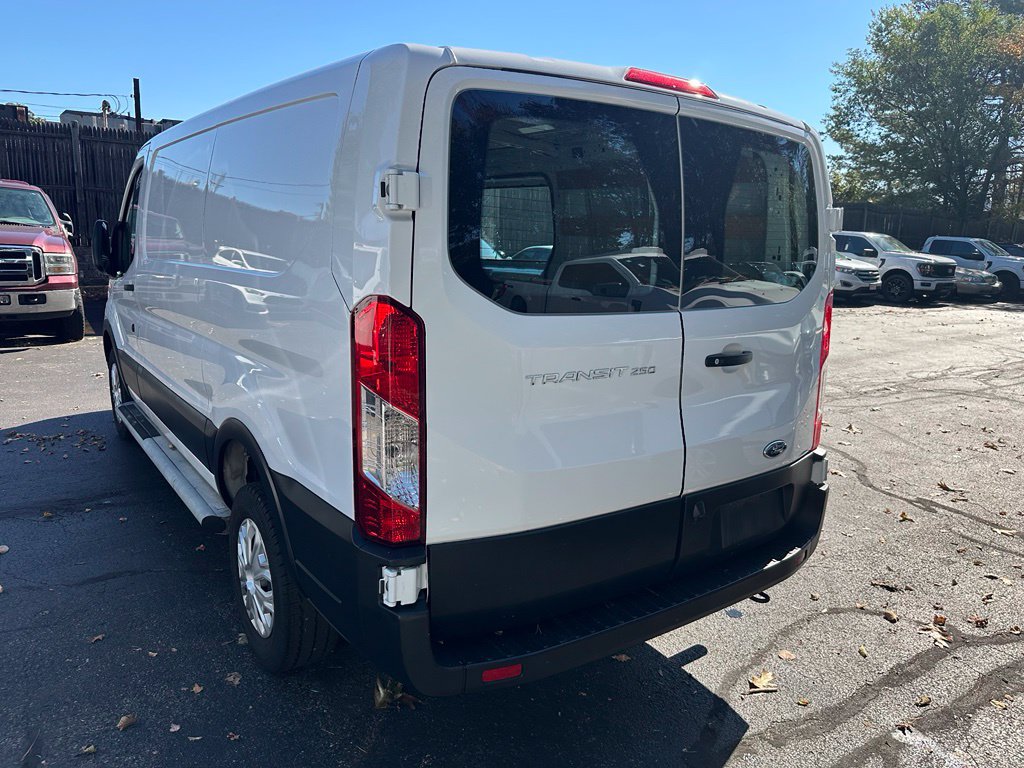 Used 2025 Ford Transit 250 Low Roof w/ Exterior Upgrade Package RWD image 11
