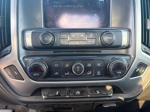 Used 2018 GMC Sierra 1500 SLE w/ SLE Value Package image 16