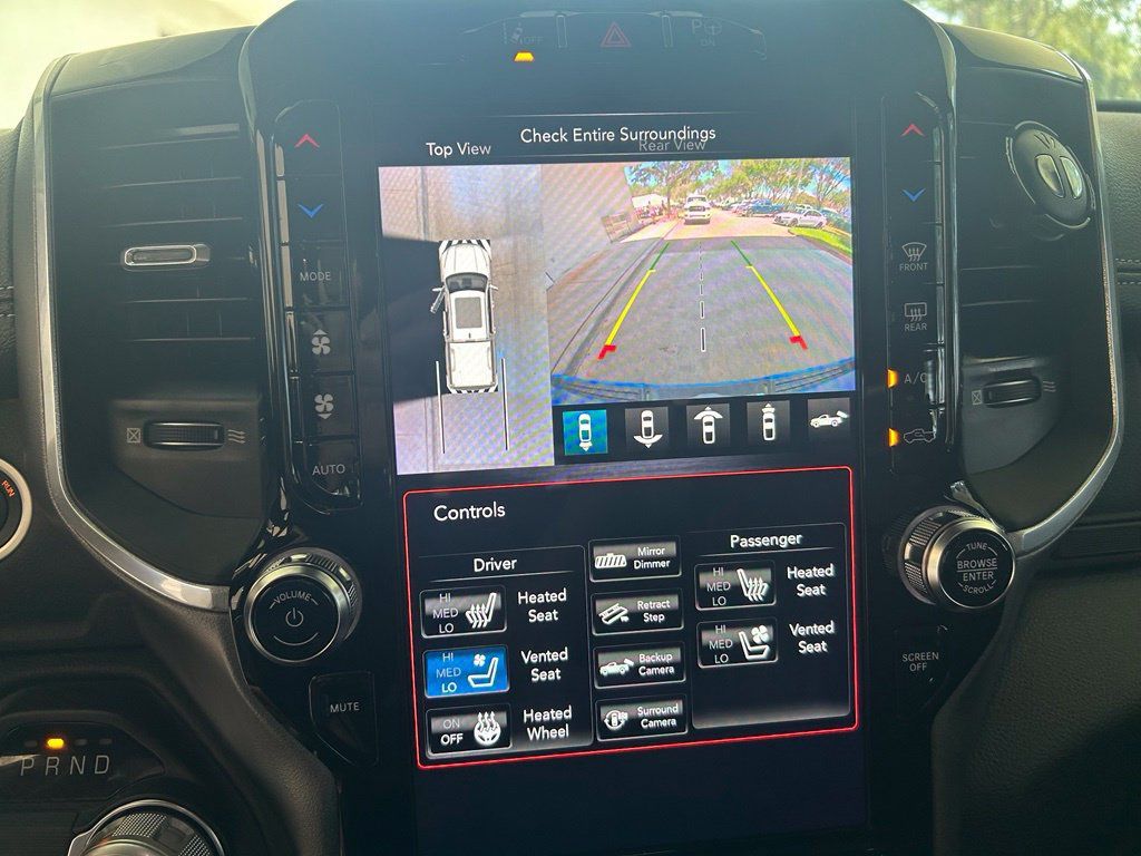 Used 2020 RAM 1500 Laramie RWD image 10