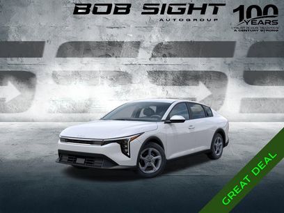 New 2025 Kia K4 LXS