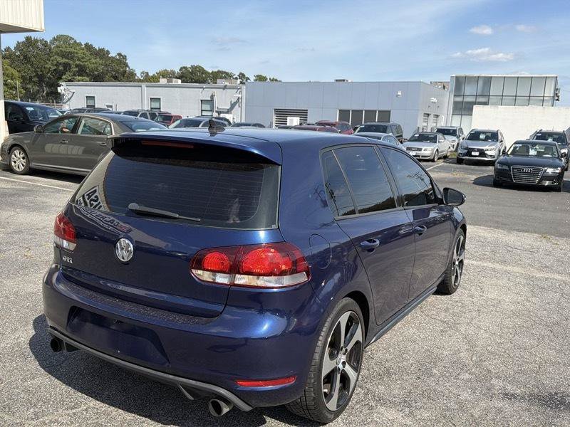 Used 2010 Volkswagen GTI 4-Door FWD image 8