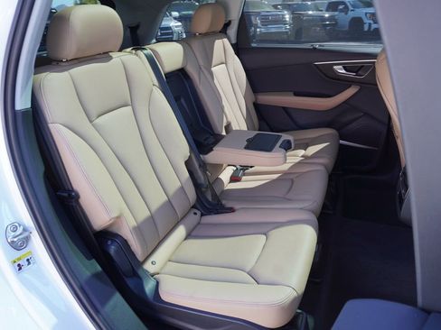 Used 2025 Audi Q7 2.0T Premium Plus image 9