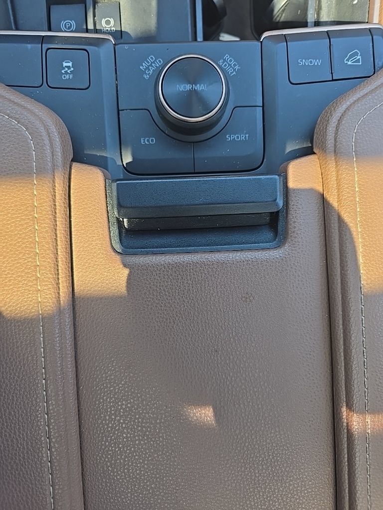 Used 2024 Toyota Grand Highlander AWD Hybrid image 11