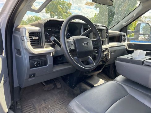 Used 2024 Ford F350 XL AWD/4WD image 5