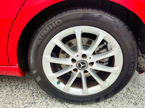 Used 2020 Mercedes-Benz A 220 w/ Premium Package image 9