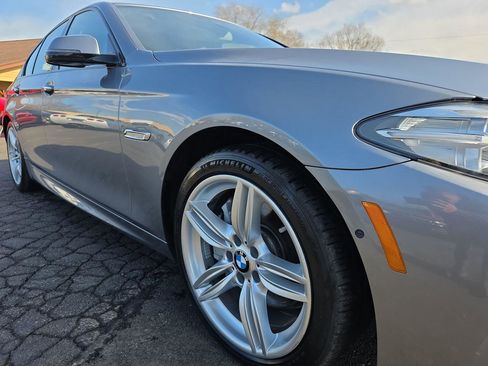Used 2015 BMW 550i xDrive Sedan image 35