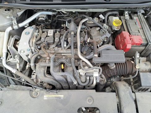 Used 2025 Nissan Sentra SV FWD image 27