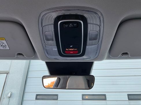 Used 2025 Hyundai Kona SEL image 16