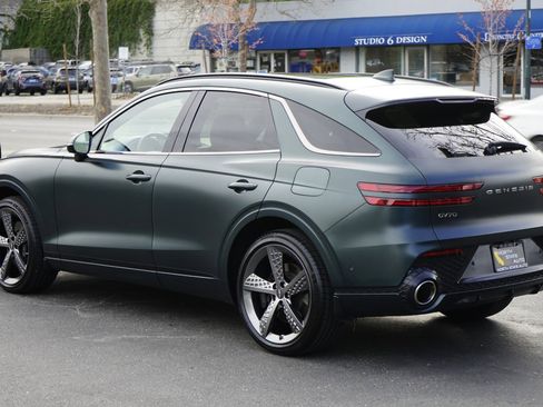 Used 2023 Genesis GV70 2.5T w/ Sport Prestige Package image 11