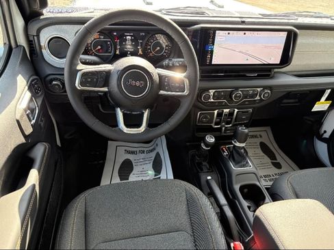 New 2025 Jeep Wrangler Unlimited Sahara AWD/4WD image 3