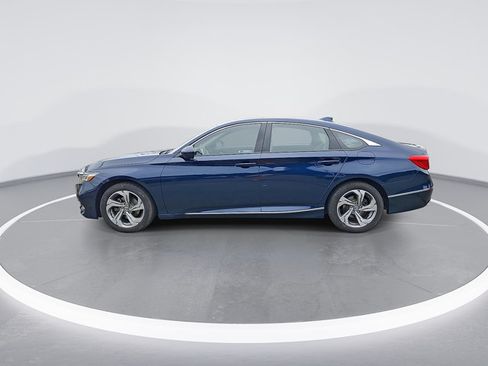 Used 2019 Honda Accord EX image 6
