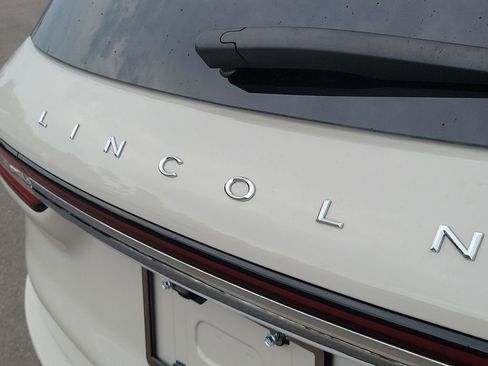 Used 2024 Lincoln Corsair FWD w/ Equipment Group 101A image 6