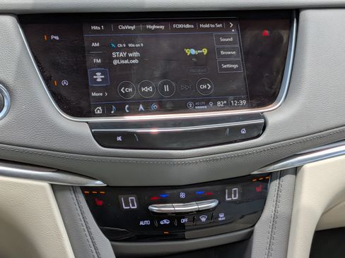 Certified 2023 Cadillac XT5 Premium Luxury FWD image 19
