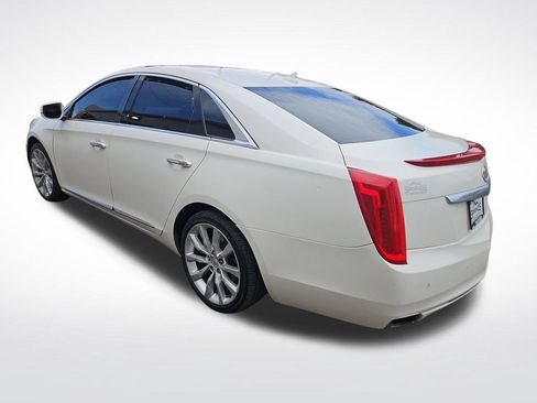 Used 2013 Cadillac XTS Premium AWD/4WD image 3