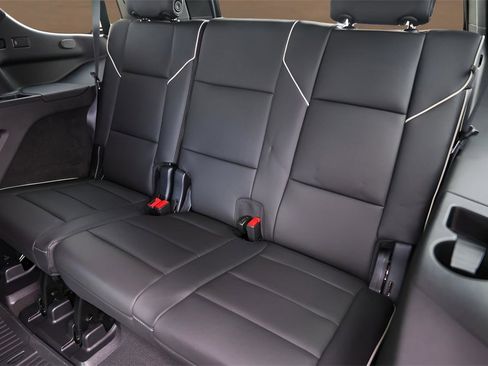 Used 2024 Cadillac Escalade Sport w/ Touring Package image 27