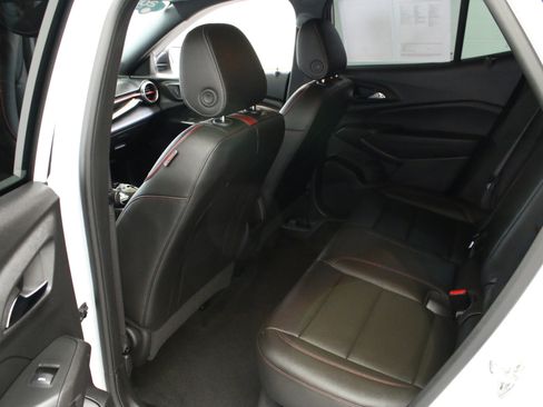 Certified 2025 Chevrolet Trax RS w/ Driver Confidence Package FWD image 27