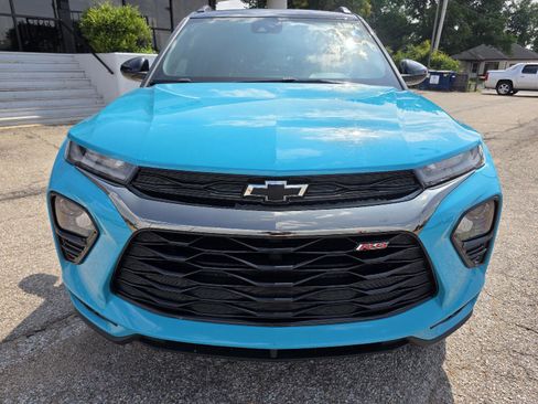 Used 2021 Chevrolet TrailBlazer RS w/ Convenience Package AWD/4WD image 2