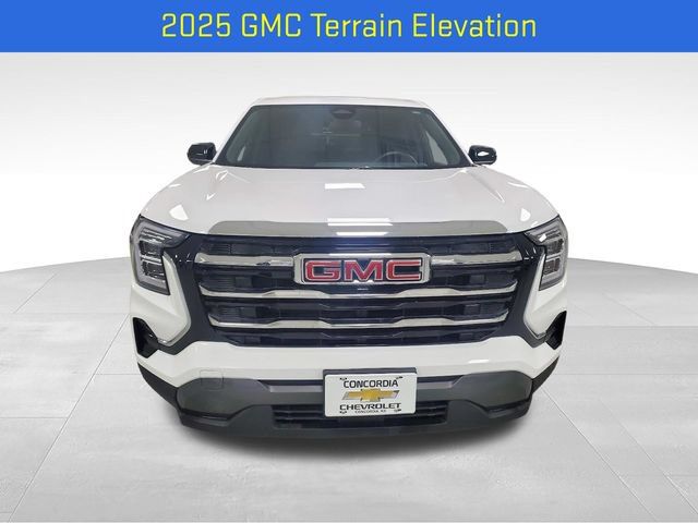 Used 2025 GMC Terrain Elevation AWD/4WD image 2