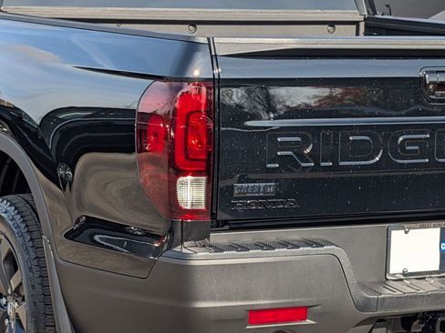 New 2026 Honda Ridgeline Sport image 13
