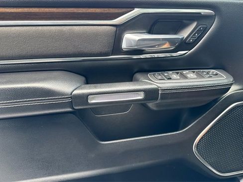 Used 2022 RAM 1500 Laramie image 11