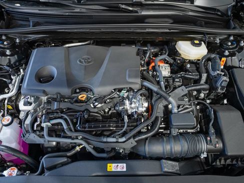 New 2026 Toyota Camry SE FWD image 16