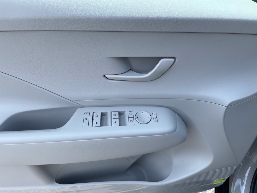 New 2026 Hyundai Kona SEL Sport AWD/4WD image 8
