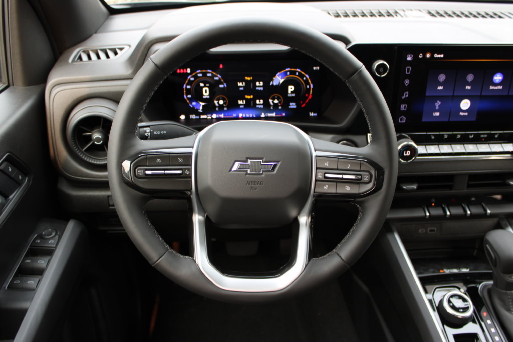 New 2026 Chevrolet Colorado Trail Boss w/ Midnight Edition AWD/4WD image 20