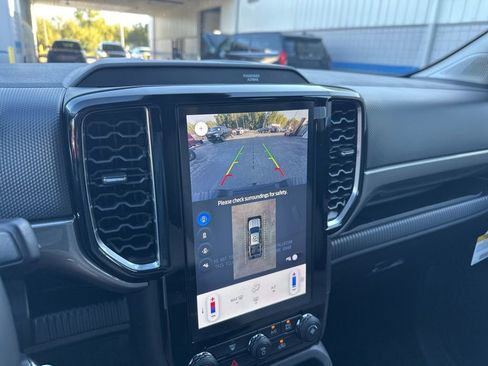 New 2025 Ford Ranger XLT w/ Technology Package image 21