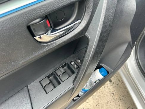 Used 2014 Toyota Corolla S FWD image 18