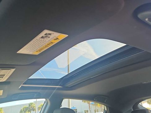 Used 2019 Honda Civic EX image 16