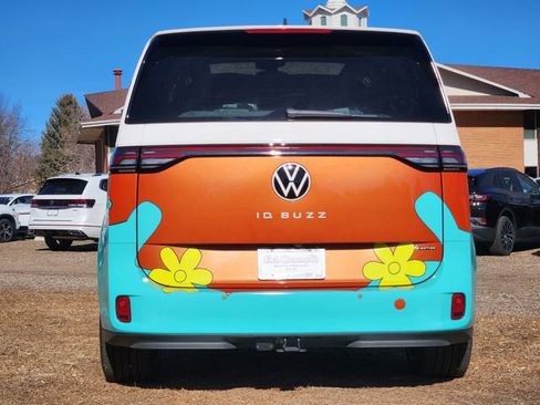 New 2025 Volkswagen ID. Buzz Pro S Plus image 6