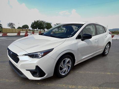 Used 2024 Subaru Impreza 2.0i AWD/4WD image 5
