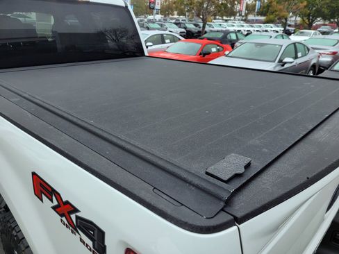 Used 2019 Ford F250 XLT w/ XLT Value Package image 25