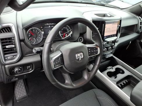 New 2026 RAM 1500 Express AWD/4WD image 6