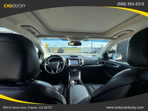 Used 2020 Ford Edge Titanium image 23