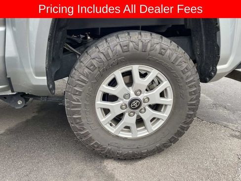 Used 2024 Toyota Tacoma SR AWD/4WD image 3