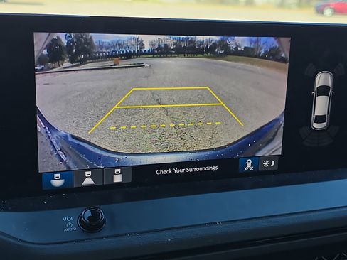 Used 2023 Honda Accord Touring image 17