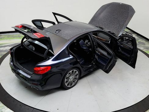 Used 2019 BMW 530i 530i w/ M Sport Package image 39