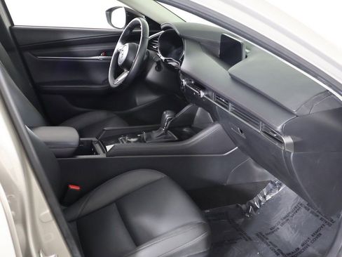 Used 2025 MAZDA MAZDA3 s FWD image 21