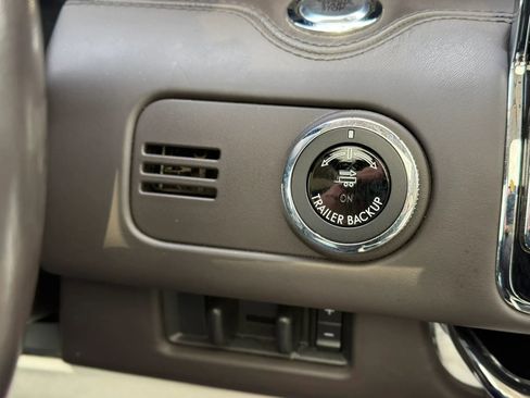 Used 2021 Lincoln Navigator Black Label w/ Special Edition Package image 19