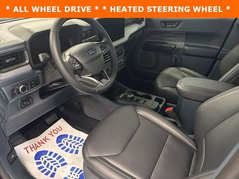 New 2025 Ford Maverick Lariat w/ Black Appearance Package image 7