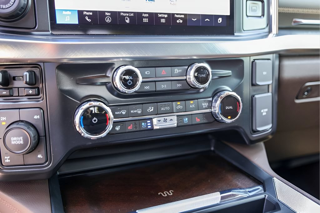 Used 2025 Ford F250 King Ranch w/ Chrome Package AWD/4WD image 20