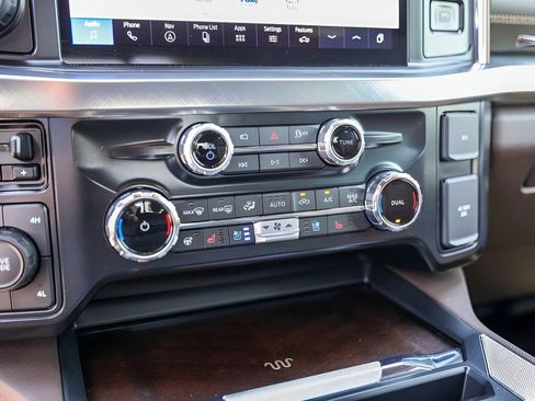 Used 2025 Ford F250 King Ranch w/ Chrome Package AWD/4WD image 20
