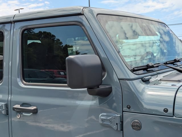New 2026 Jeep Gladiator Sport AWD/4WD image 12