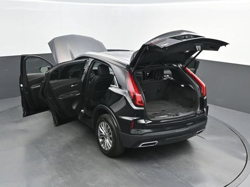 Used 2024 Cadillac XT4 Premium Luxury FWD image 48